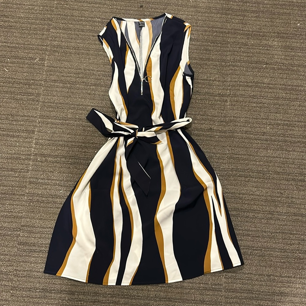 Striped sleeveless blouse